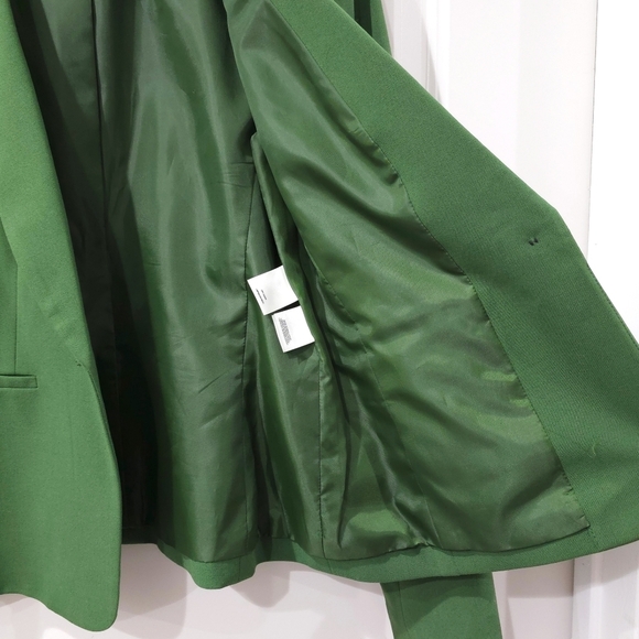 NINE WEST Emerald Green Single Button Blazer, 2 Pocket Front, in EUC, Size 4 - Picture 10 of 15